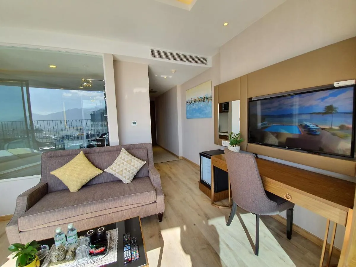 Alojamento de Acomodação e Pequeno-almoço Crystali Panorama Nha Trang Acomodação com café da manhã
