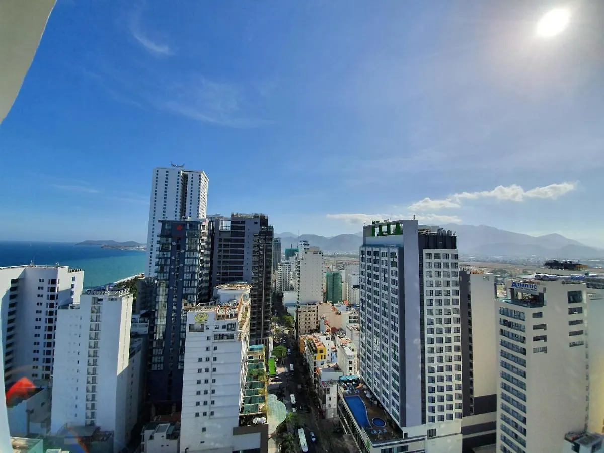 Bed and Breakfast Crystali Panorama Nha Trang 4*,