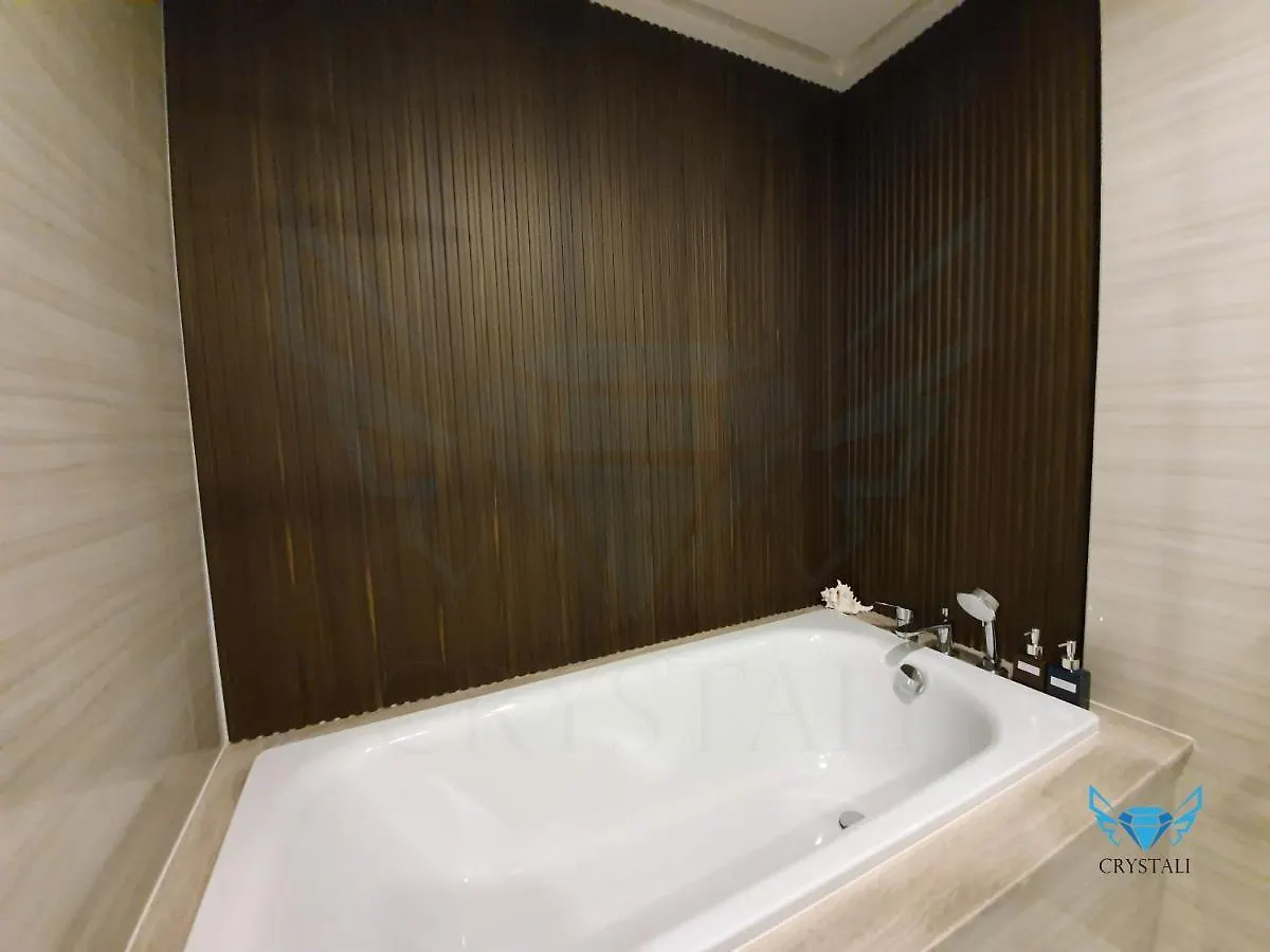 Bed and Breakfast Crystali Panorama Nha Trang 4*,  Vietnam